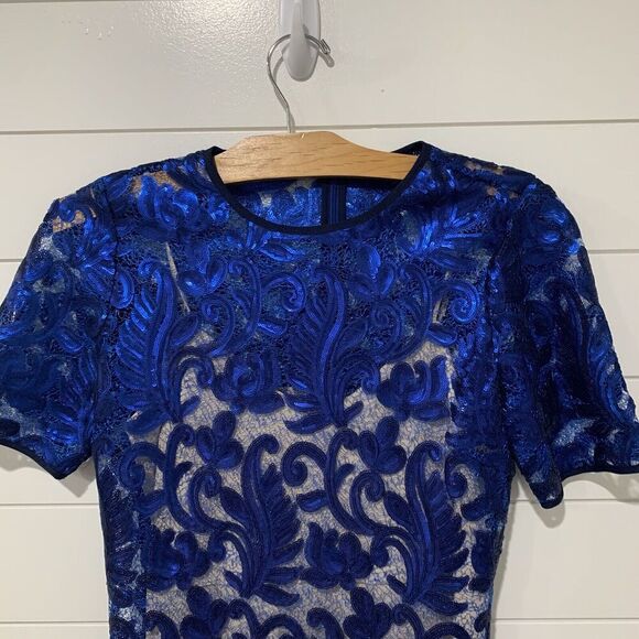 Belle Badgley Mischka | Dress Gloria Blue Sequin Short Sleeve Knee Length NWT- 8 - Picture 2 of 10